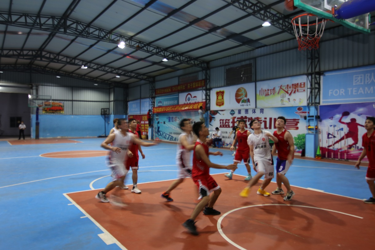 全民健身之“j9.comvs利人”兄弟友谊篮球赛