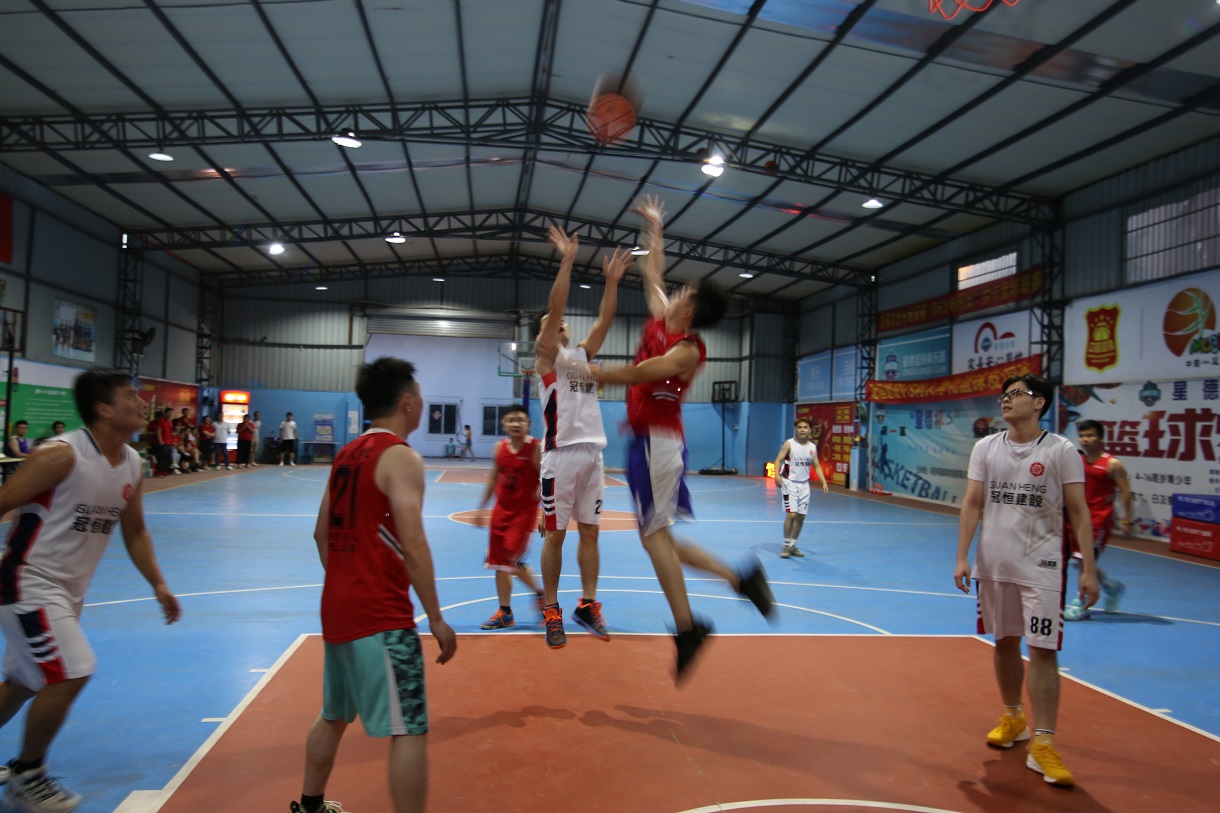 全民健身之“j9.comvs利人”兄弟友谊篮球赛